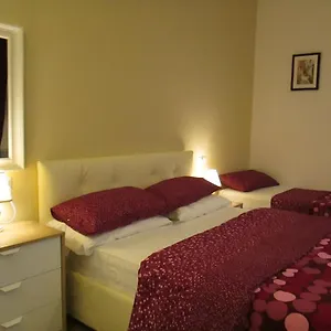 Trevi Elegance Affittacamere Roma